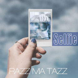 ミニアルバム「Selfie」